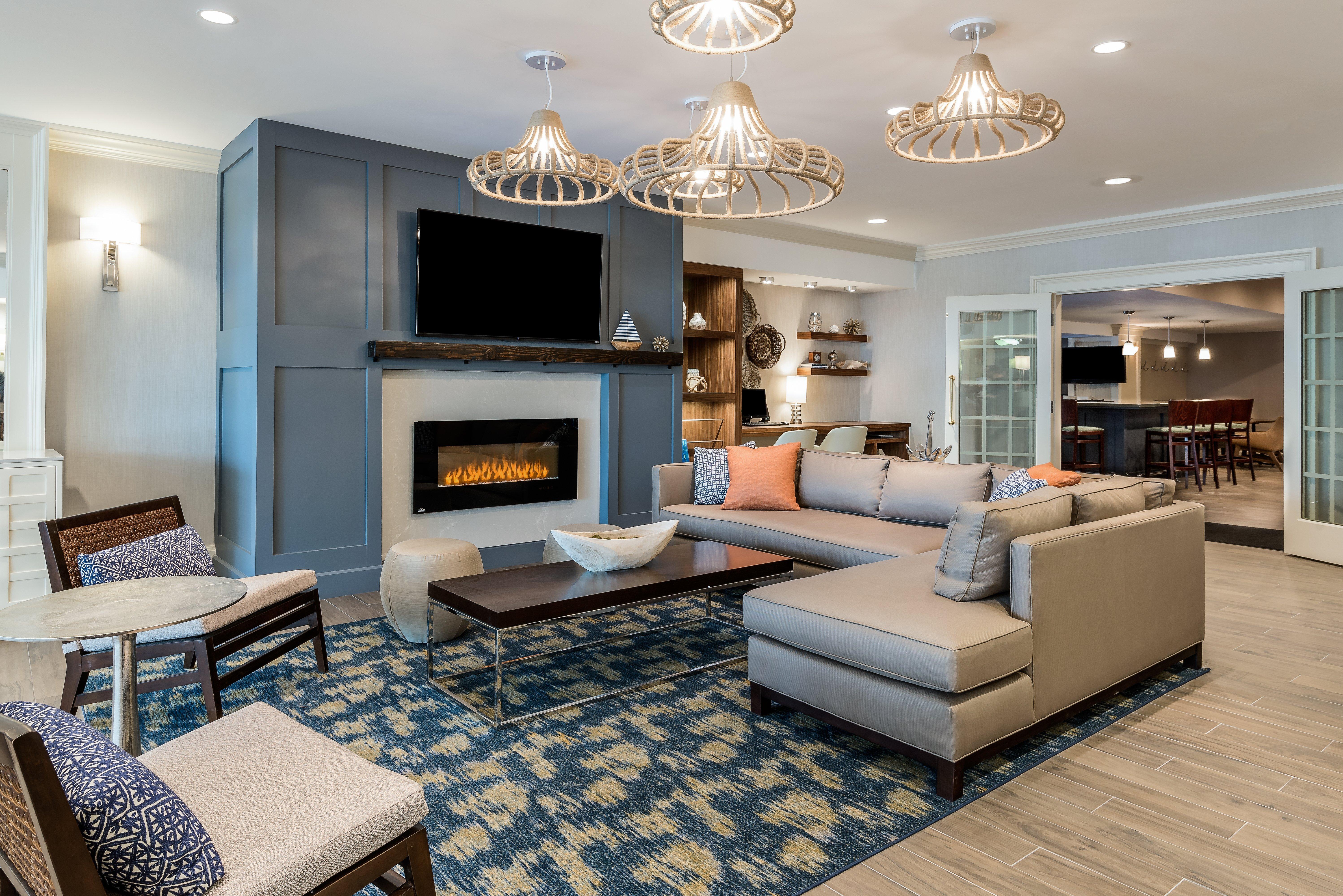 Holiday Inn South Kingstown-Newport Area By Ihg Exterior photo