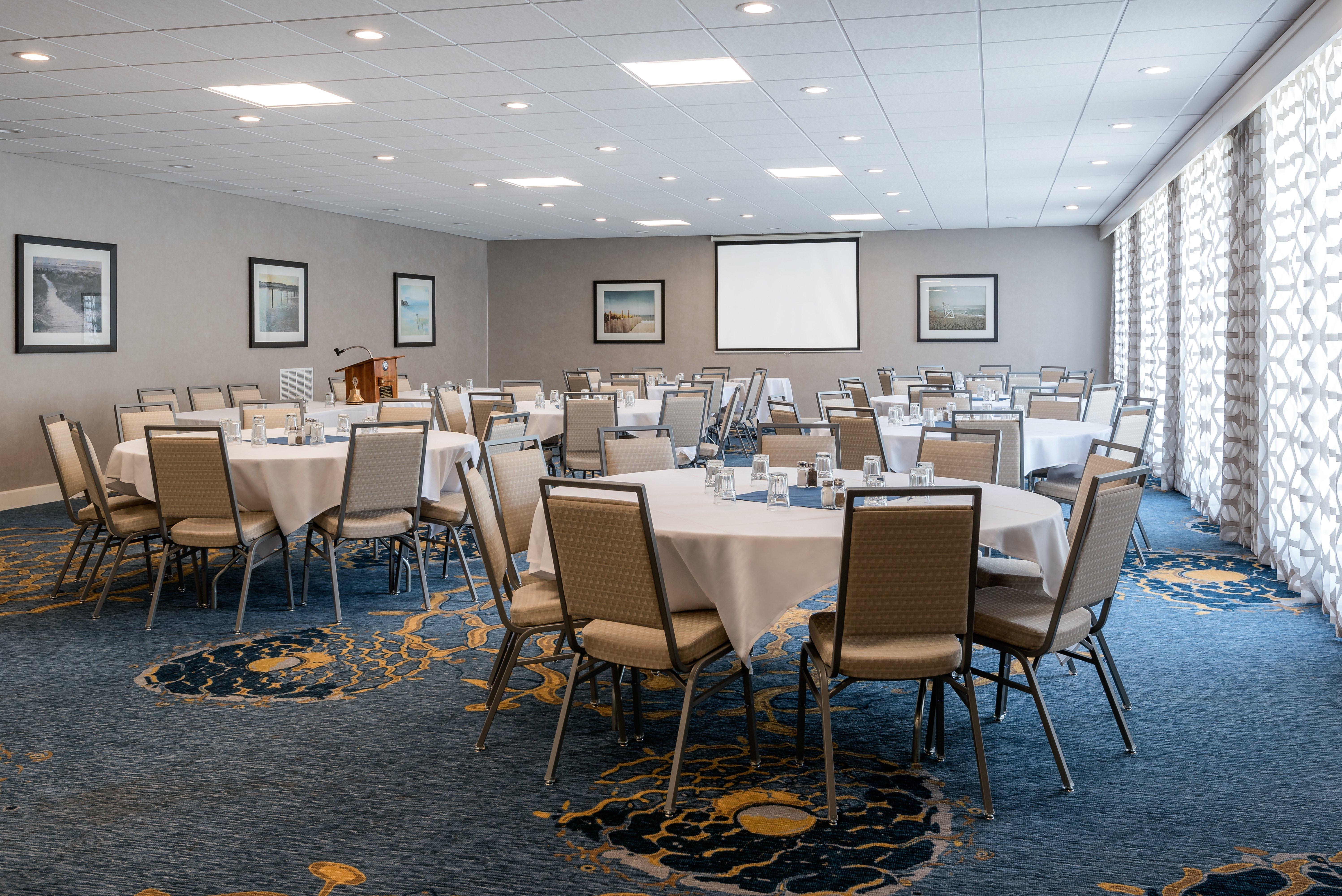 Holiday Inn South Kingstown-Newport Area By Ihg Exterior photo