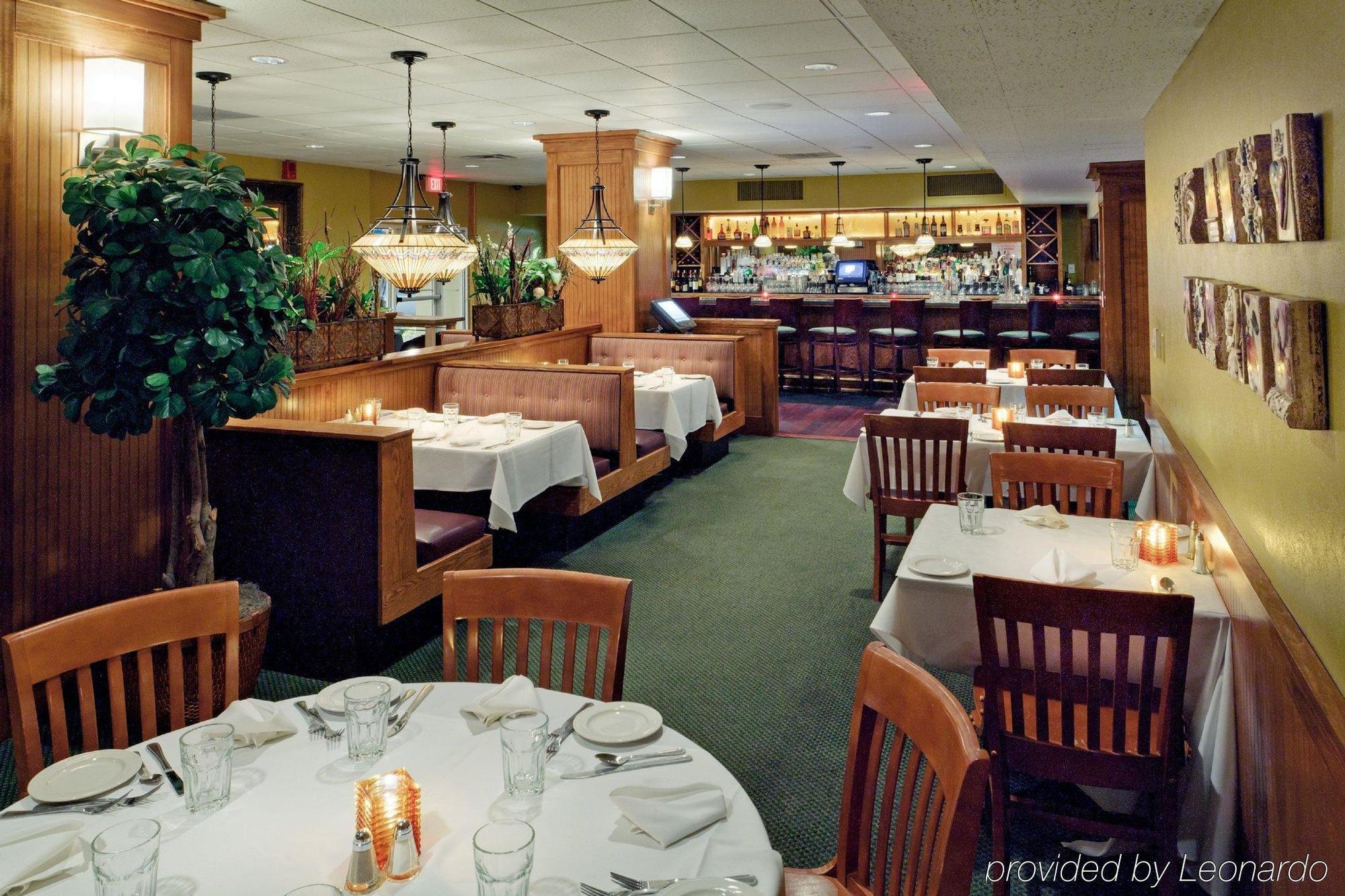 Holiday Inn South Kingstown-Newport Area By Ihg Restaurant photo