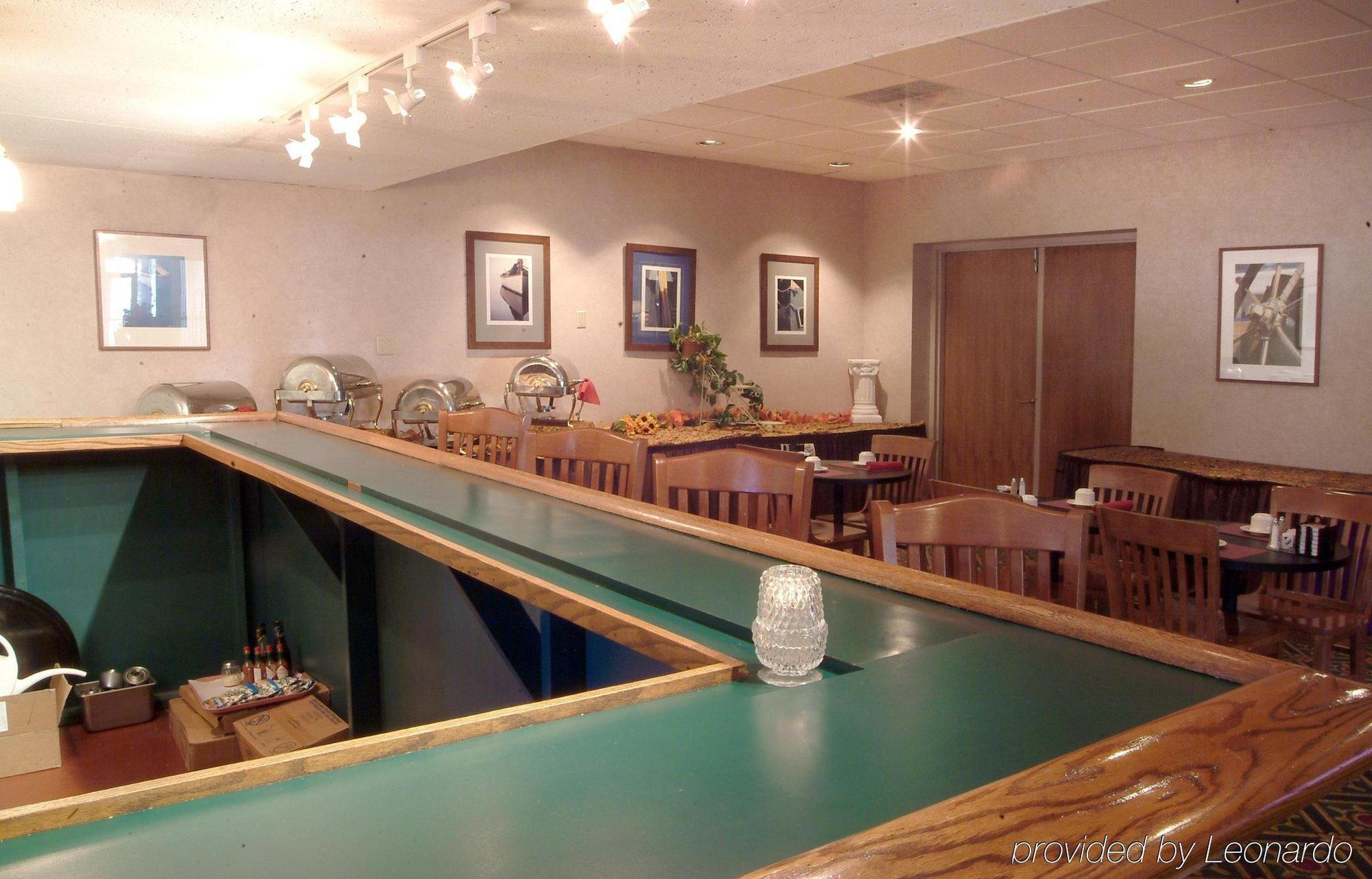 Holiday Inn South Kingstown-Newport Area By Ihg Restaurant photo