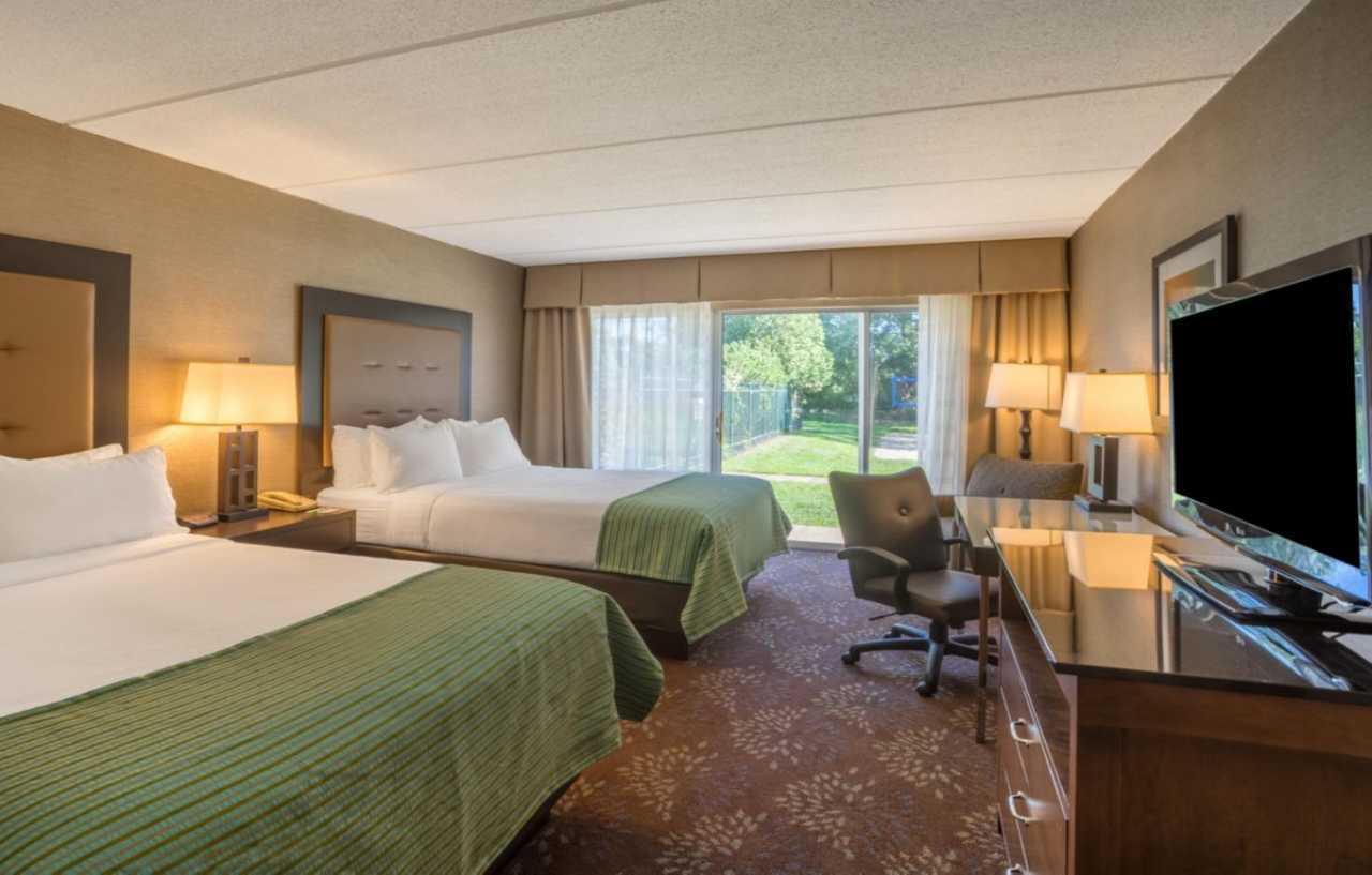 Holiday Inn South Kingstown-Newport Area By Ihg Exterior photo