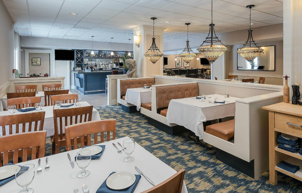 Holiday Inn South Kingstown-Newport Area By Ihg Exterior photo